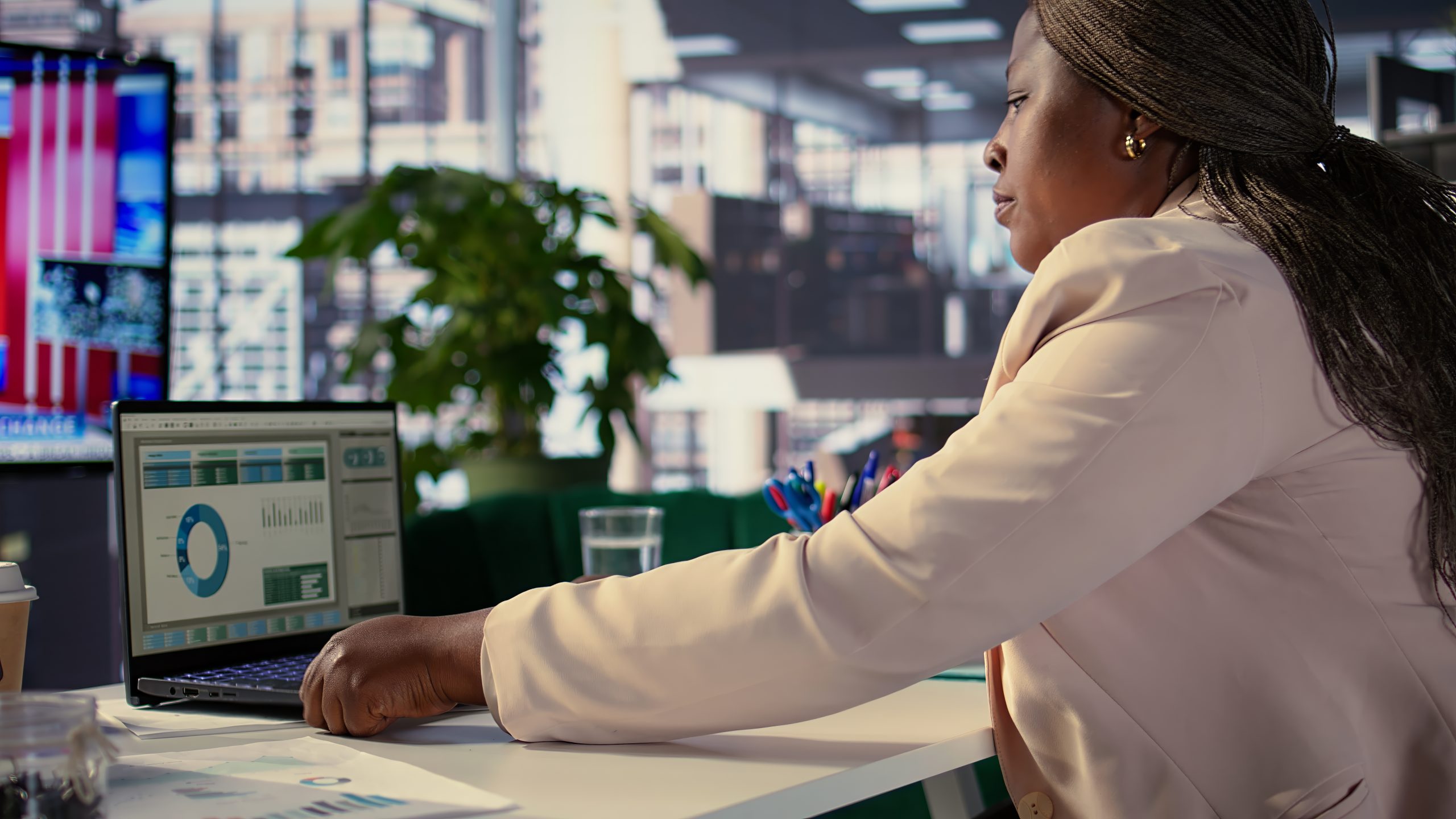 SalesHunter AI vs N8N: Which Automation Platform Delivers the Best Sales Impact in 2026?